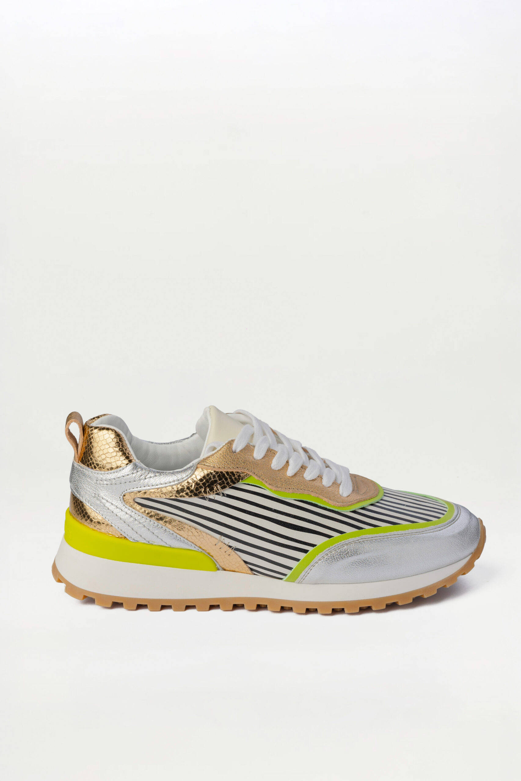 Sneaker Mina lyne Dorado Brillo elaphe