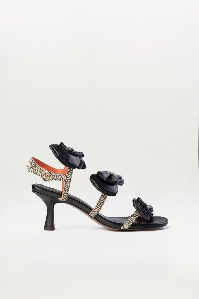 Sandalia de tacón slingback Boucle negro