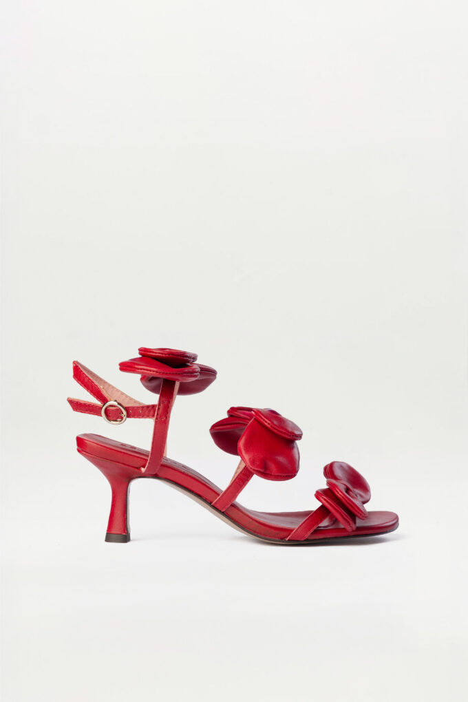 Sandalia de tacón slingback Boucle red