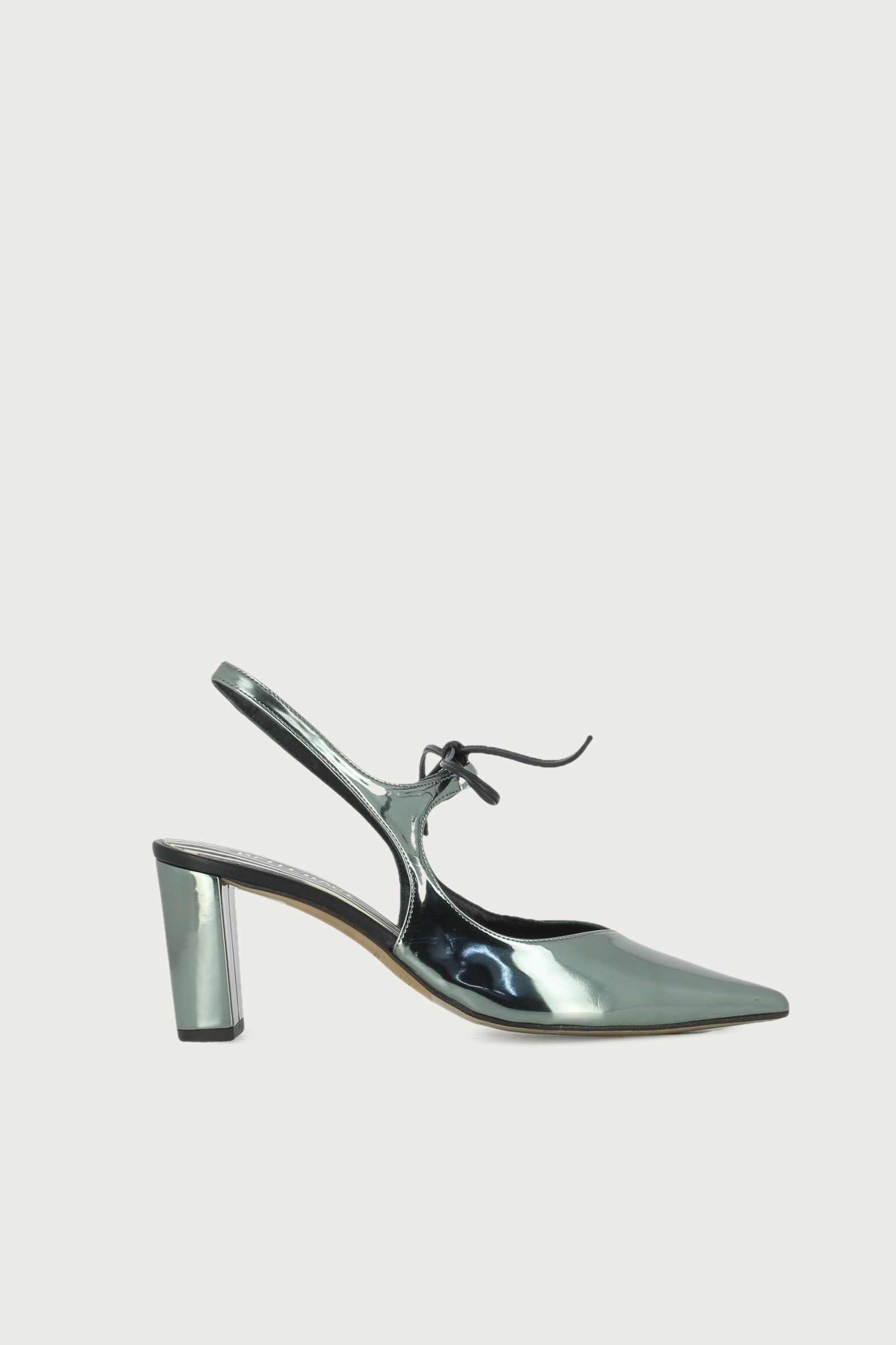 Salón slingback Adara plata