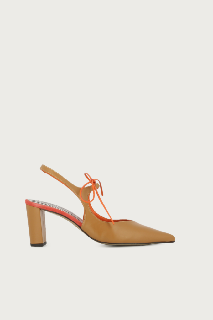 Salón slingback Adara camel