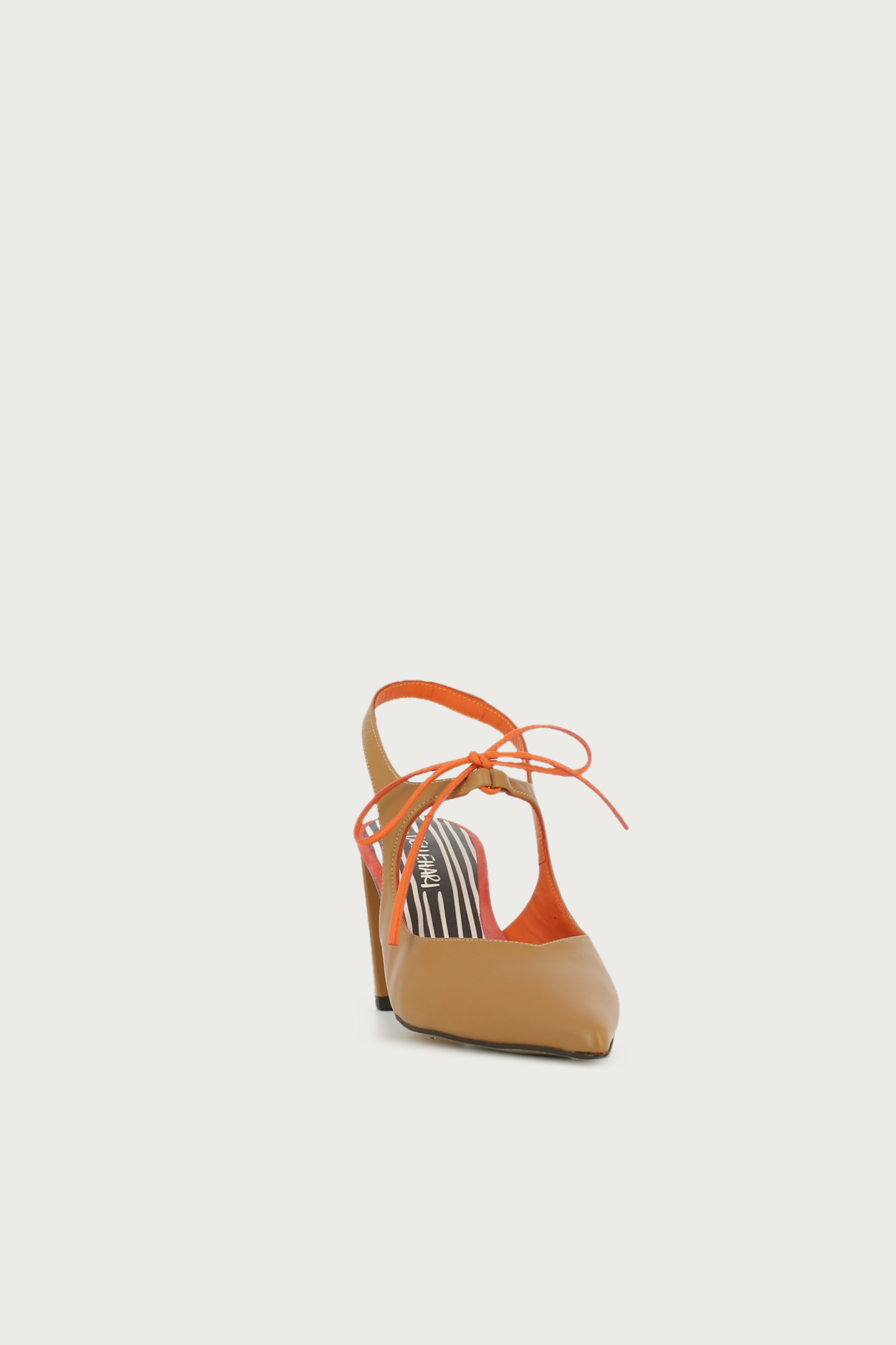 Salón slingback Adara camel - Imagen 5